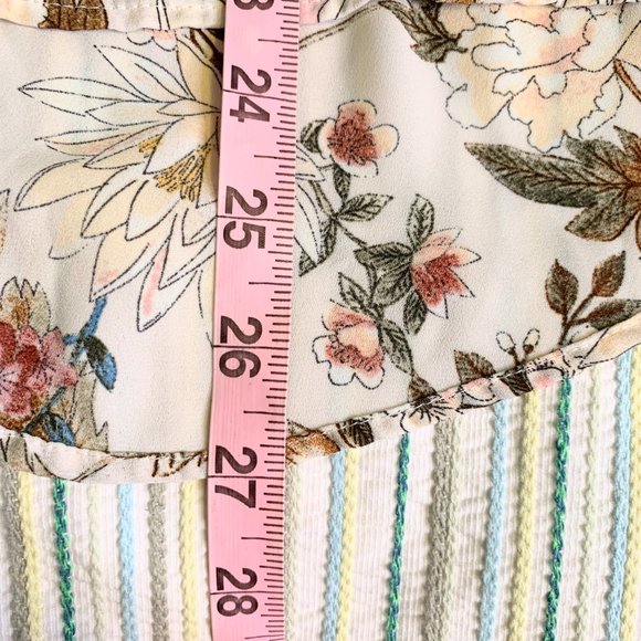 Zara Basic Collection Floral Button Front Blouse - Picture 16 of 16